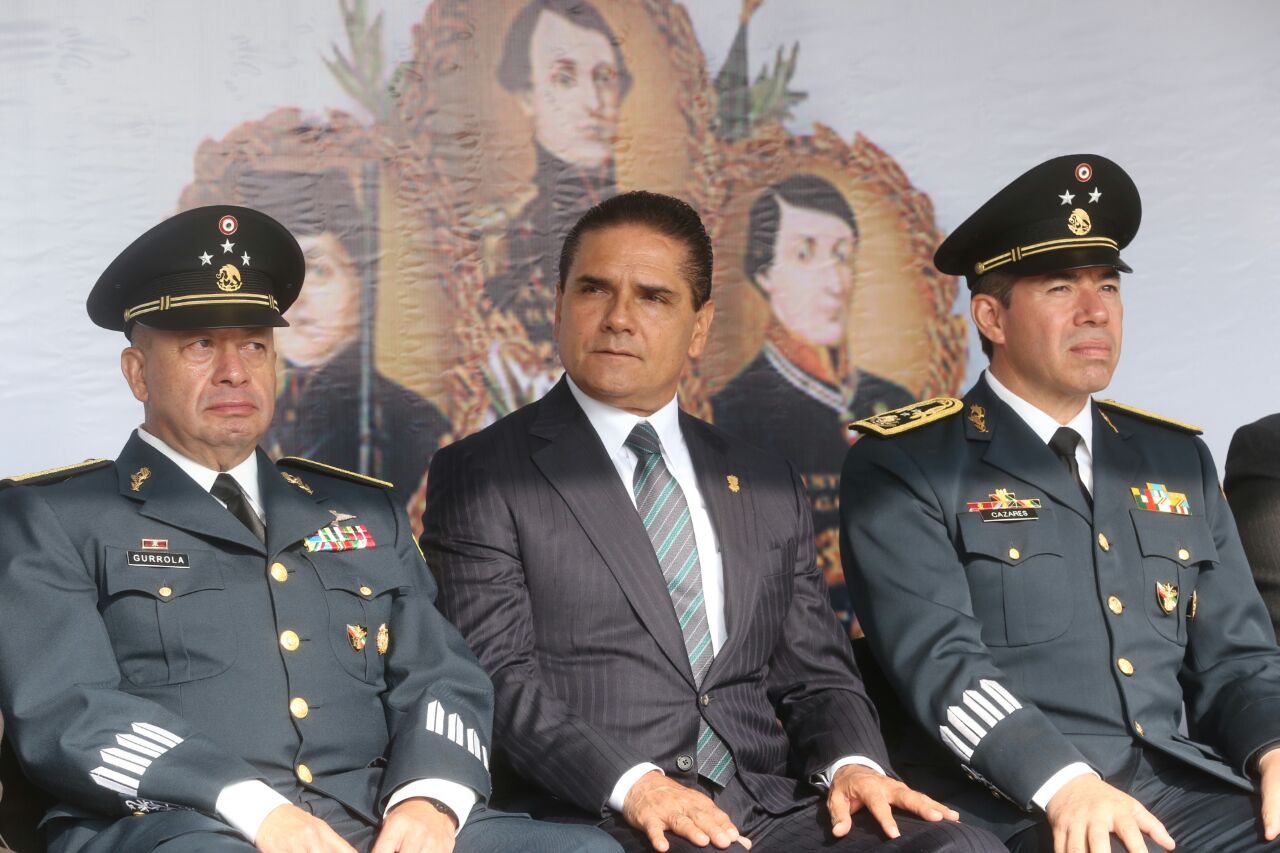El mundo perfecto de los informes oficiales/Mateo Calvillo - Quadratín Michoacán