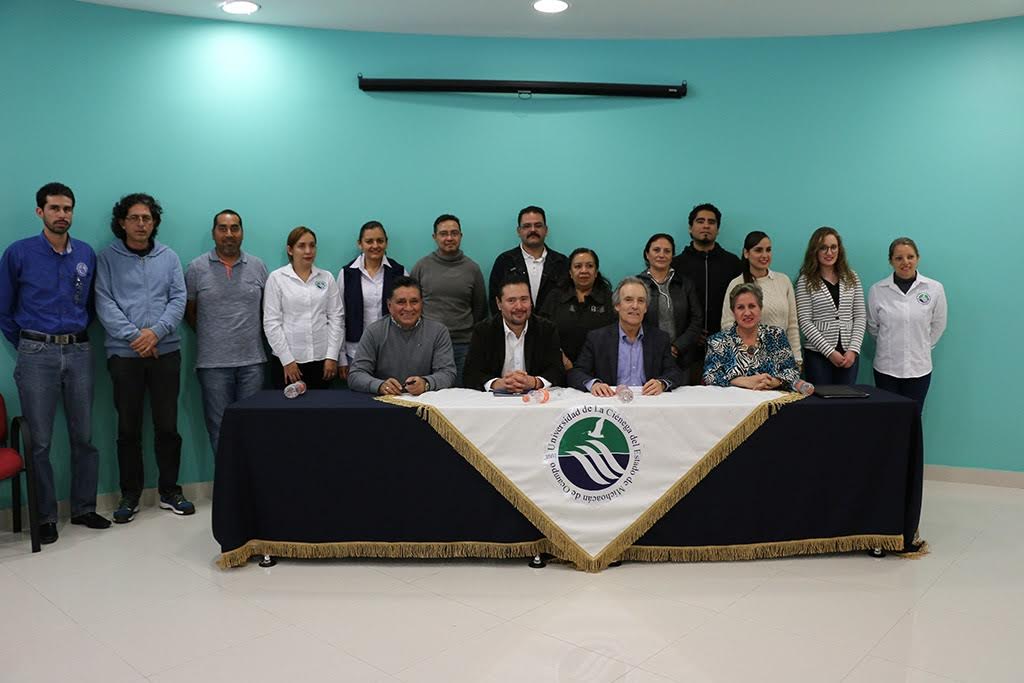 Signan convenio de colaboración Universidad de la Ciénaga y la ... - Quadratín Michoacán