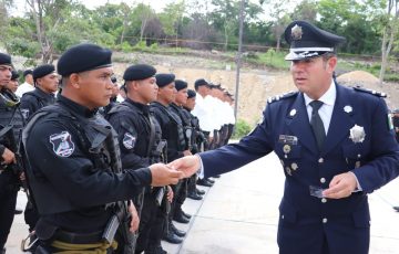Evalúa IEESSPP en competencias básicas a Policía de Campeche - Quadratín Michoacán