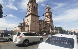 ¡Fuera Teresa!, grita Sitcbem en caravana por falta de respuesta