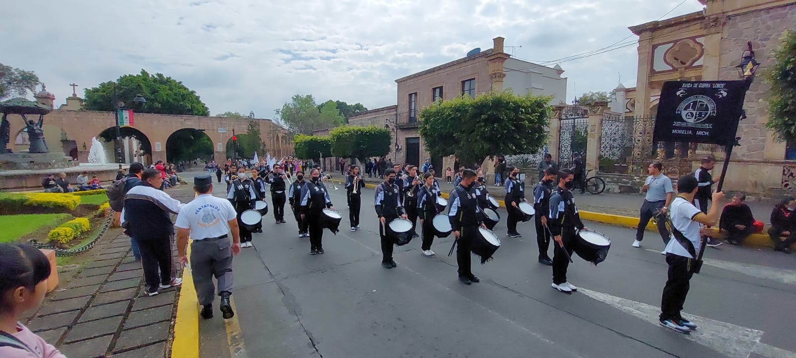 Inicia desfile en Morelia por 112 aniversario de la Revolución Mexicana ...