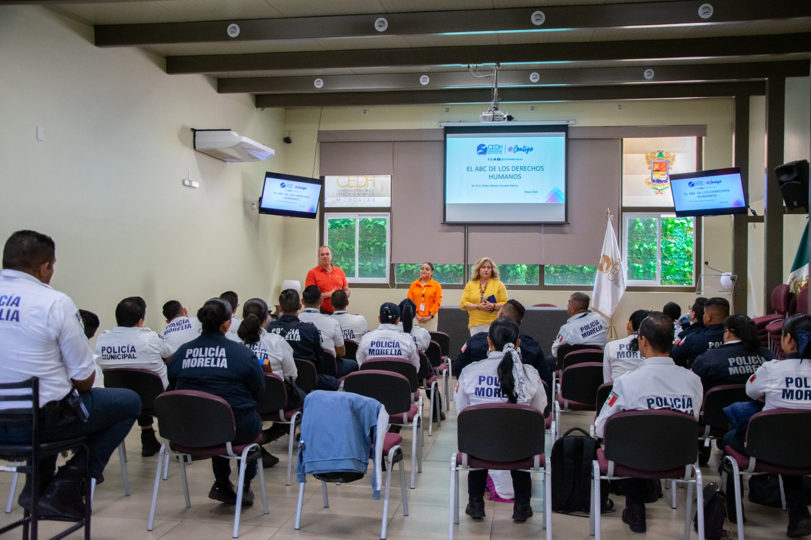 Capacita CEDH a Policía de Morelia en Derechos Humanos - Quadratín ...