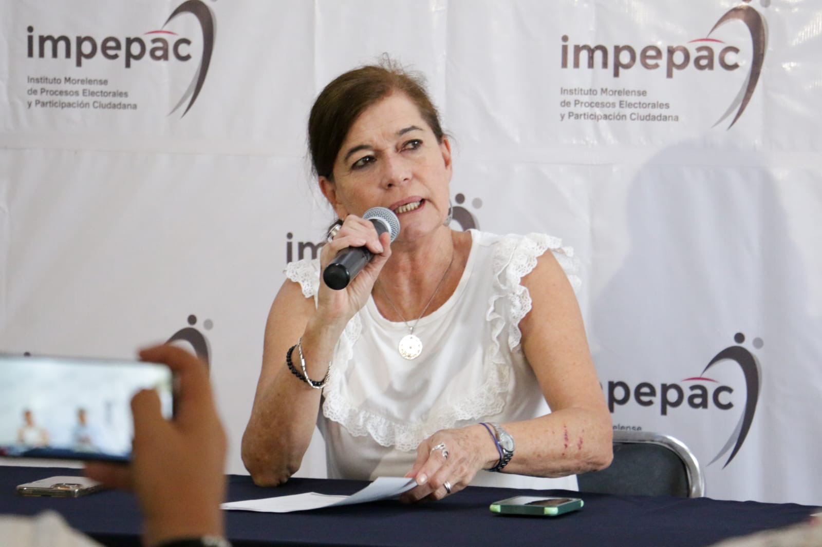 Desmiente Mireya Gally supuestos acuerdos con empresas