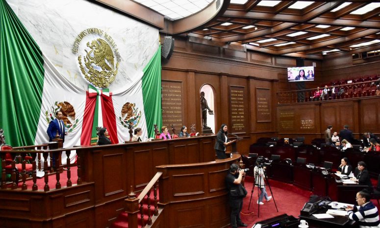 Aplaza Congreso de Michoacán toma de protesta de 11 diputados suplentes