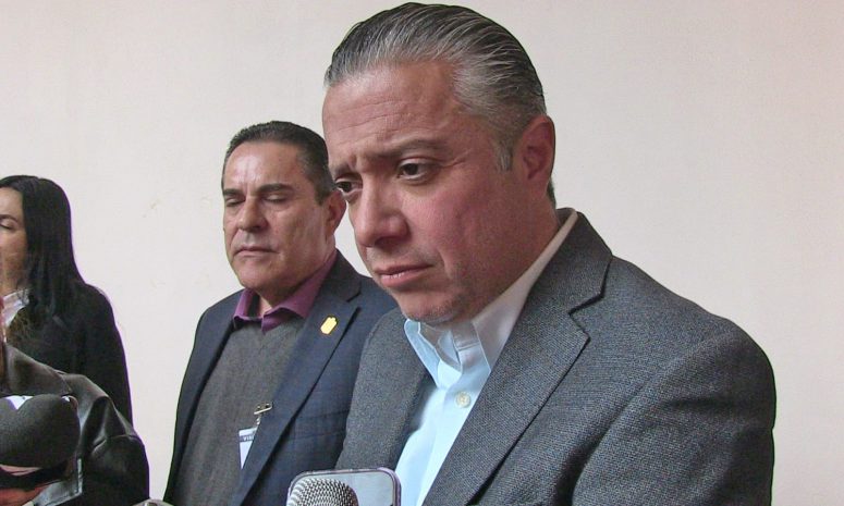 Paga Luis Navarro publicidad en redes como precandidato, pero lo niega