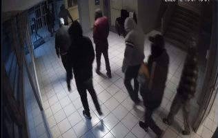 UPN, encapuchados,