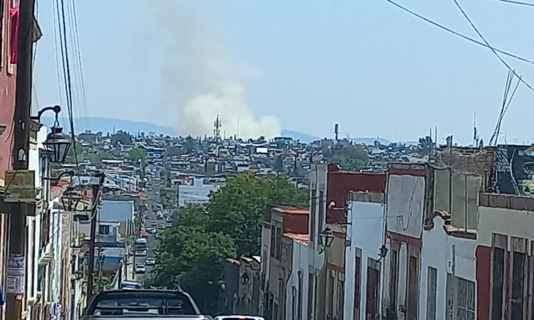 Morelia: incendio en Torreón Nuevo moviliza a unidades de emergencia