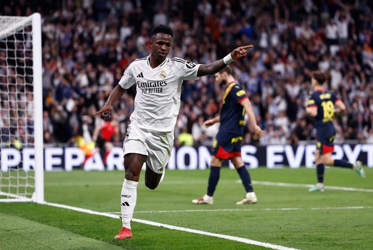 Gana Real Madrid y aprieta la pelea por el liderato de España ...