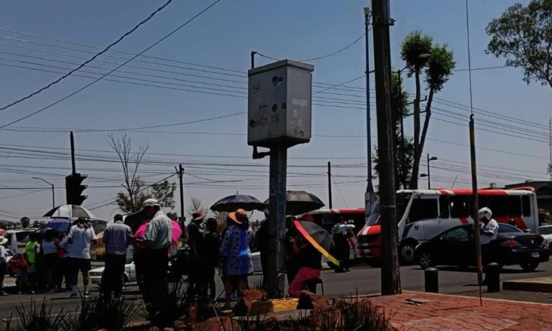 Con bloqueo en la Madero Poniente, morelianos exigen agua potable