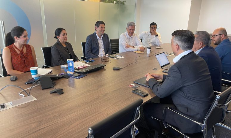 Expone Alfonso Martínez ventajas competitivas de Morelia en Los Ángeles