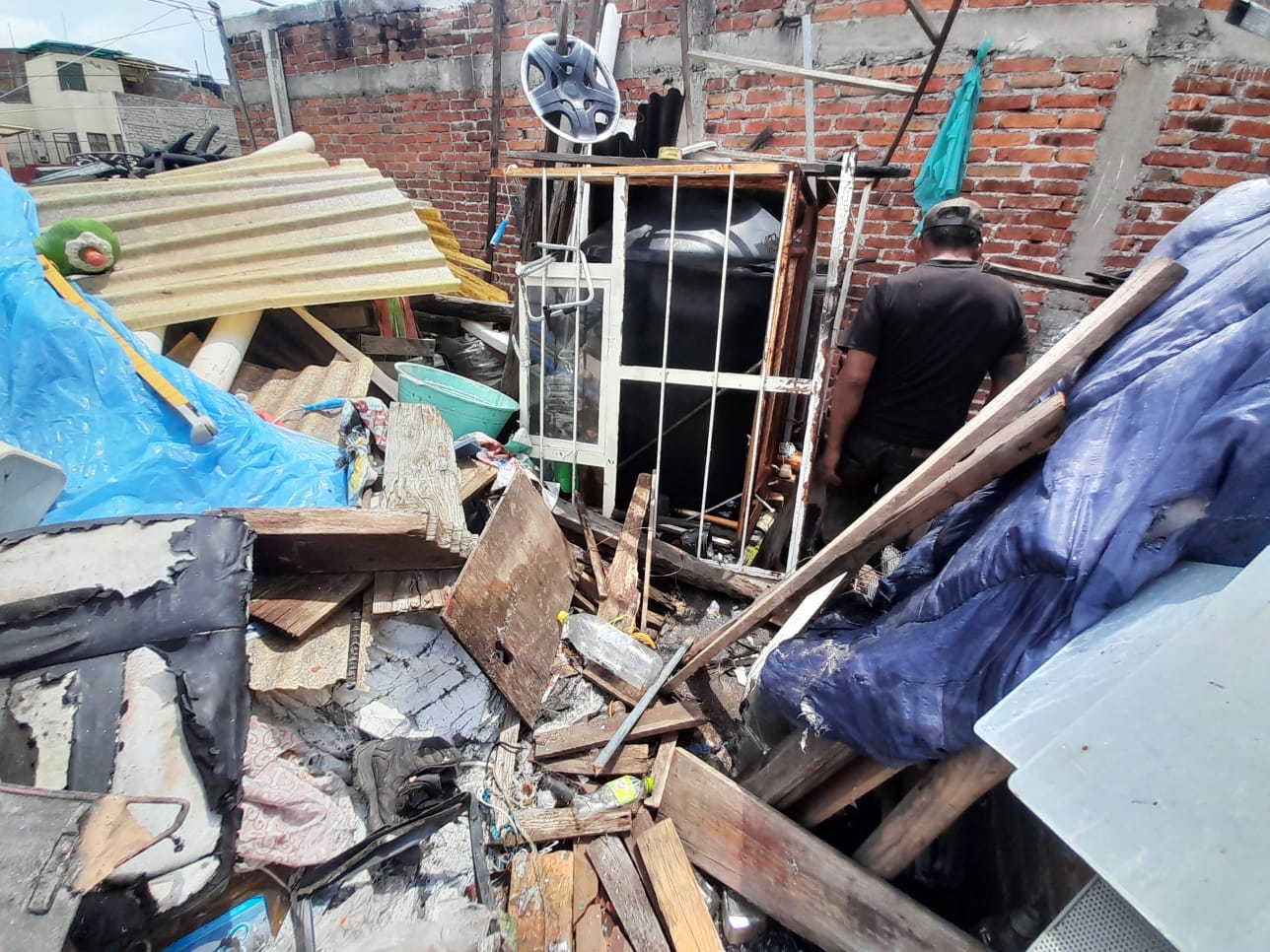 Se incendia vivienda en colonia Eréndira de Morelia - Quadratín Michoacán