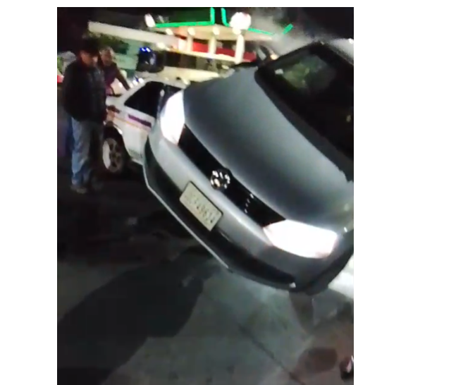 Dos lesionados tras choque entre taxi y auto en la Benito Juárez ...