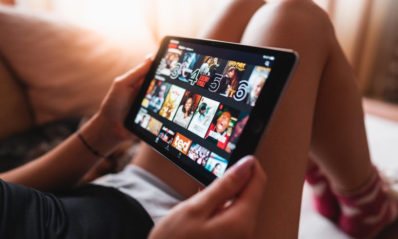 Ciberenamoramiento y chantaje: las trampas digitales a menores