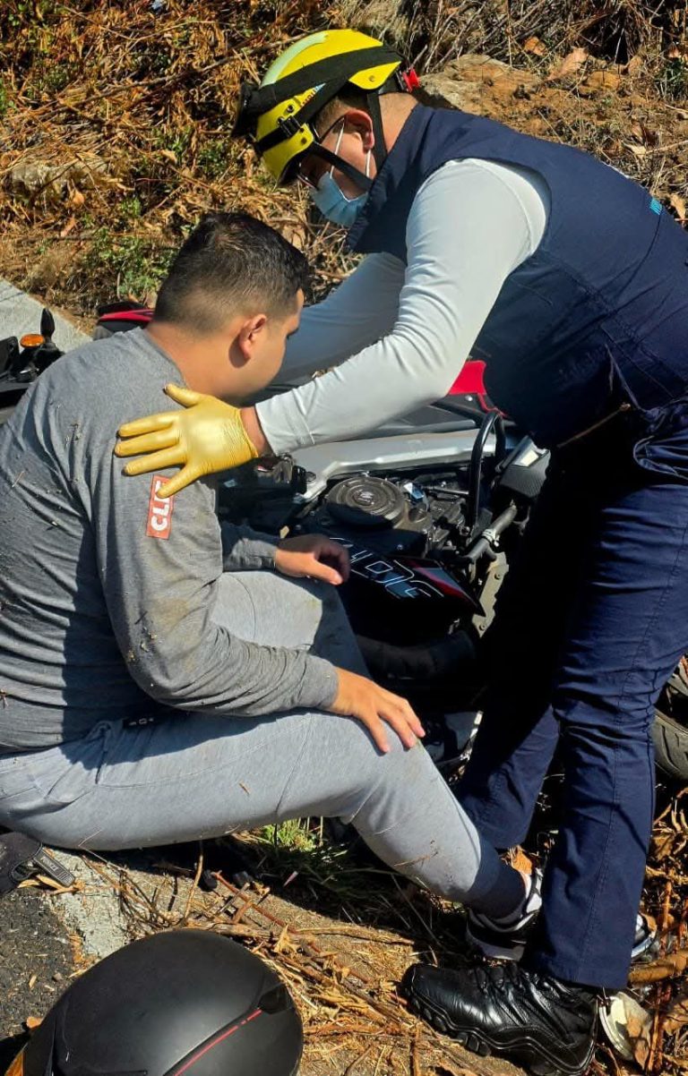 Dos muertos y 2 heridos deja accidente en la Autopista Siglo 21 ...