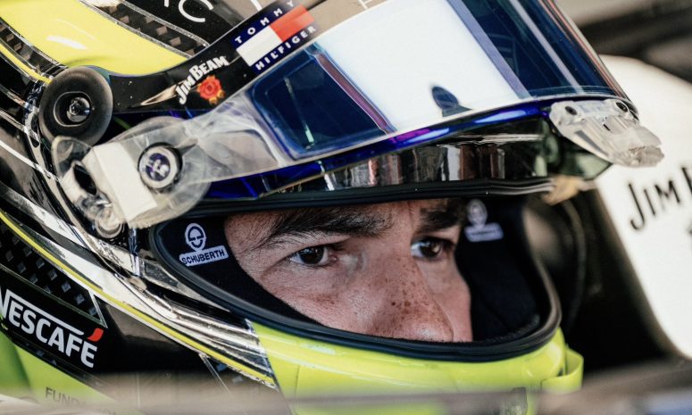 Sancionan con 3 posiciones a Checo Pérez en el Gran Premio de Azerbaiyán 