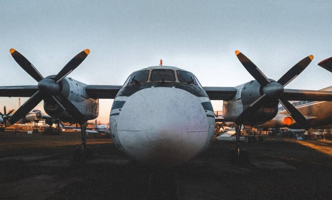 Mueren 13 personas tras estrellarse un avión militar en Congo - Quadratín