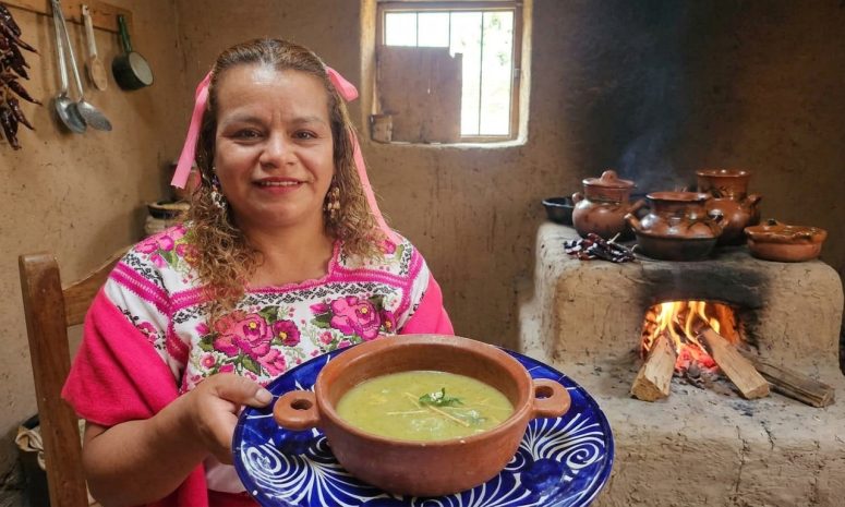 Rescatan en Cuanajo el platillo tradicional x'undúkata