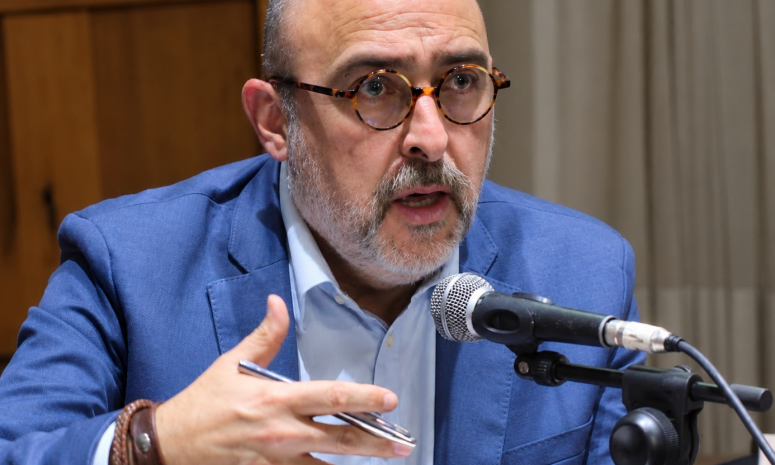 Aspira Humberto Urquiza a rectoría de UMSNH; academia como eje social