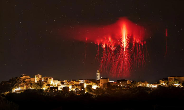 Captura fotógrafo sprites en el cielo de Francia