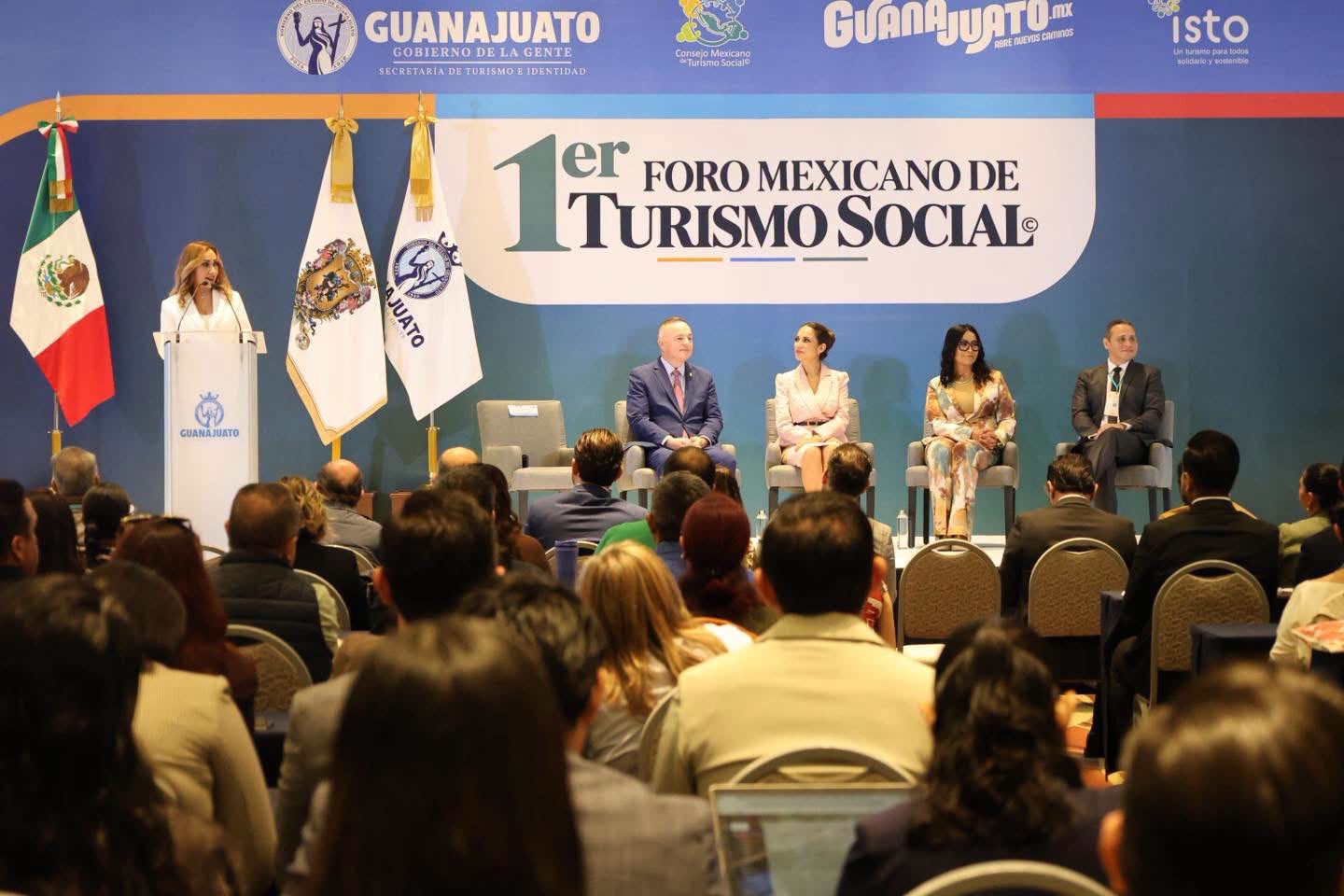 Quadratín