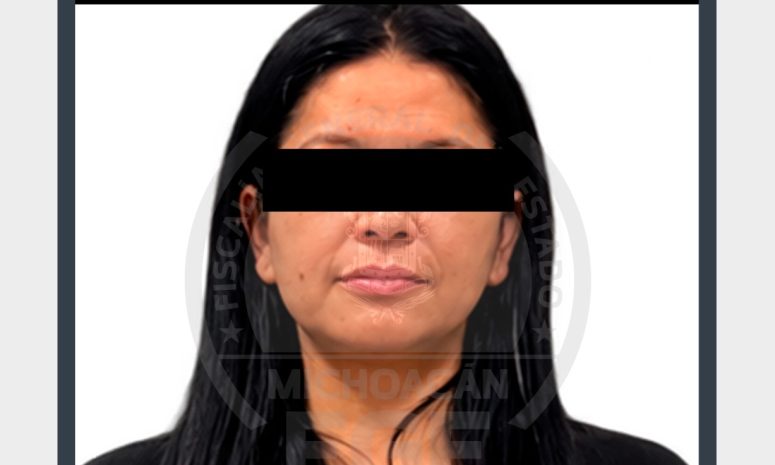 Detienen a funcionaria de Uruapan por caso Carlos Manzo