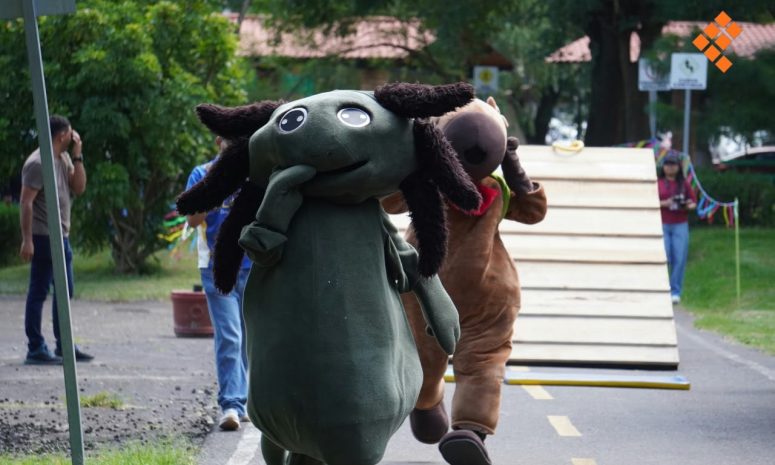 Celebra Parque Infantil 150 sus 48 años con una carrera de botargas