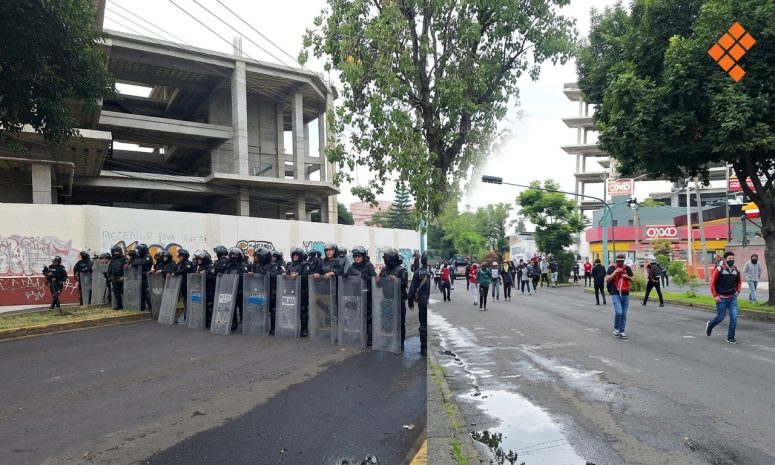 Llega marcha de normalistas al PJM donde los espera GC