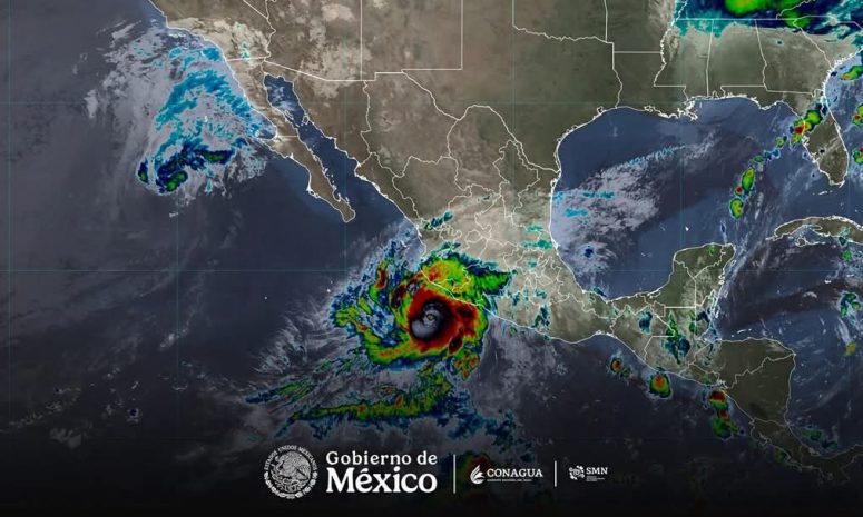 Pide GobMich a extremar precauciones en Costa por Simon, ya categoría 4